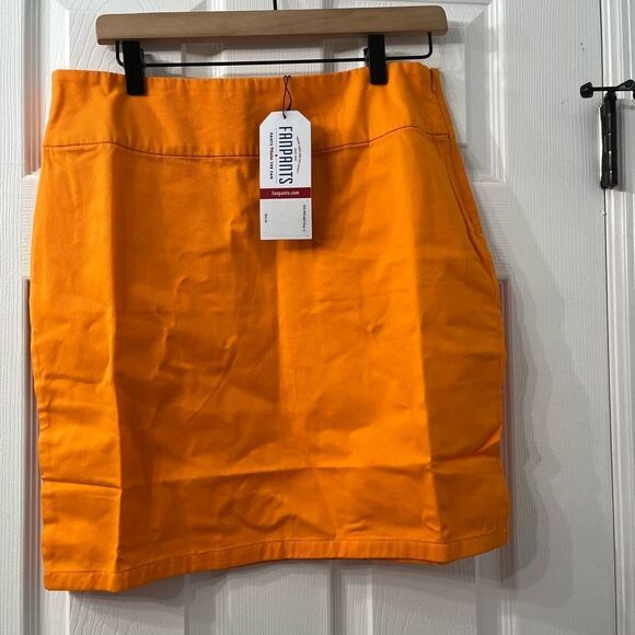 NWT Fanpants orange above the knee skirt size 6 - Picture 1 of 6